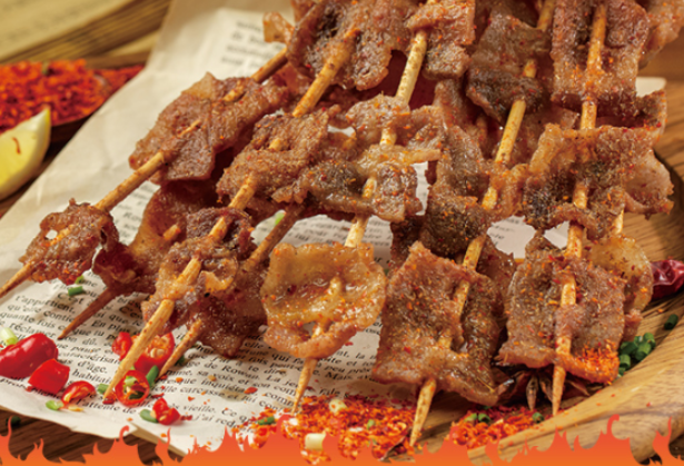 烧烤研究所店一年能赚多少钱?	